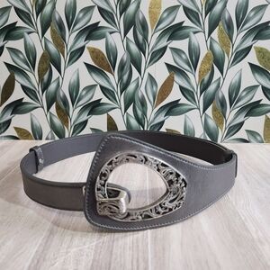 Coldwater Creek L/XL Gray Silver Metallic Genuine Leather Belt Paisley Buckle 42